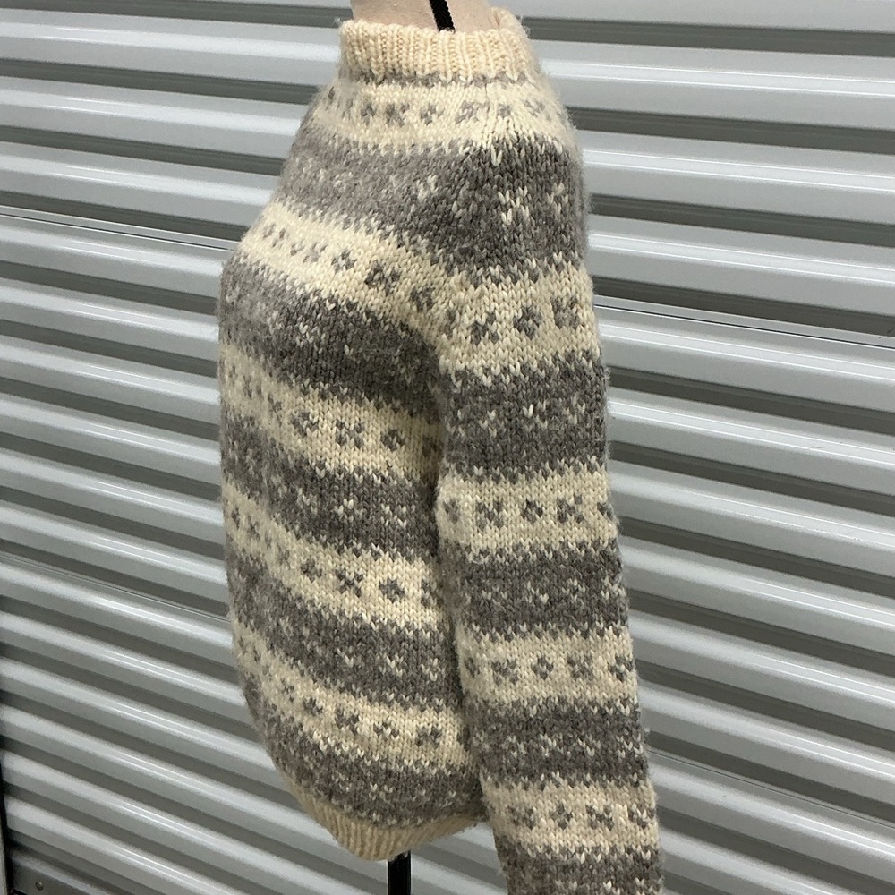 Vintage Fair Isle Knit Sweater | Neutral Wool Blend | Size M (Estimated) - Picture 2 of 3
